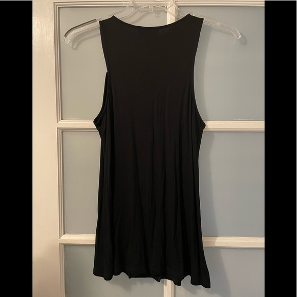 3/$18. 🌼Cynthia Rowley black sequin tunic size L - Picture 11 of 12